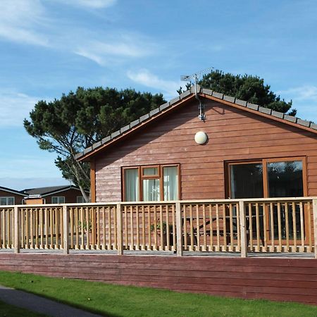 Atlantic Bays Holiday Park Padstow Bagian luar foto