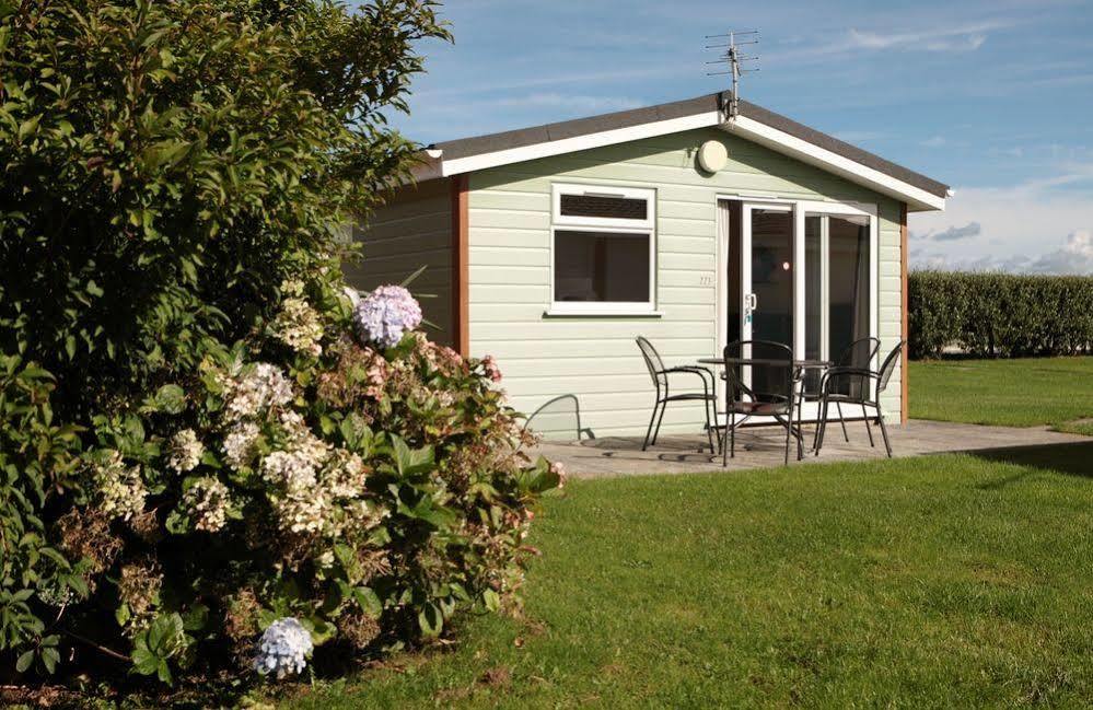 Atlantic Bays Holiday Park Padstow Bagian luar foto