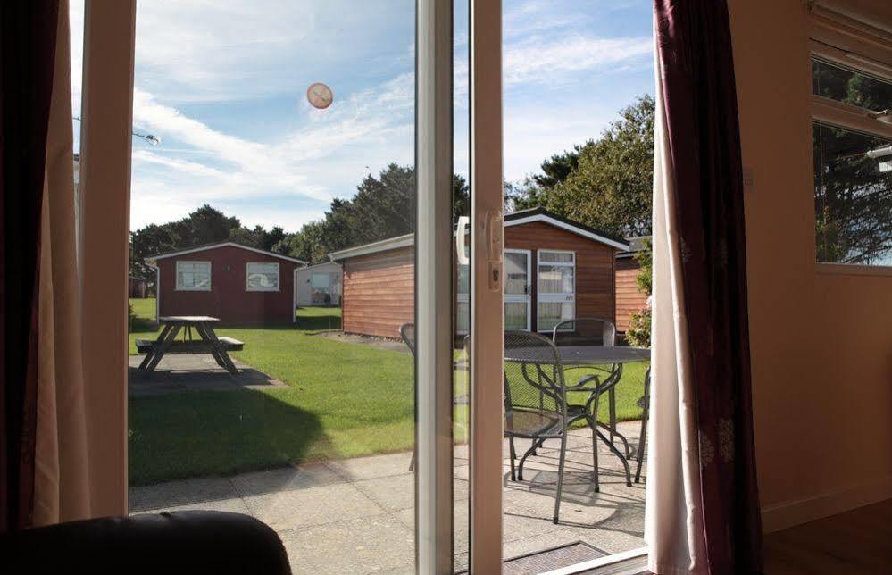 Atlantic Bays Holiday Park Padstow Bagian luar foto