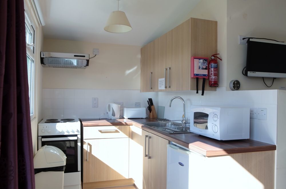 Atlantic Bays Holiday Park Padstow Bagian luar foto