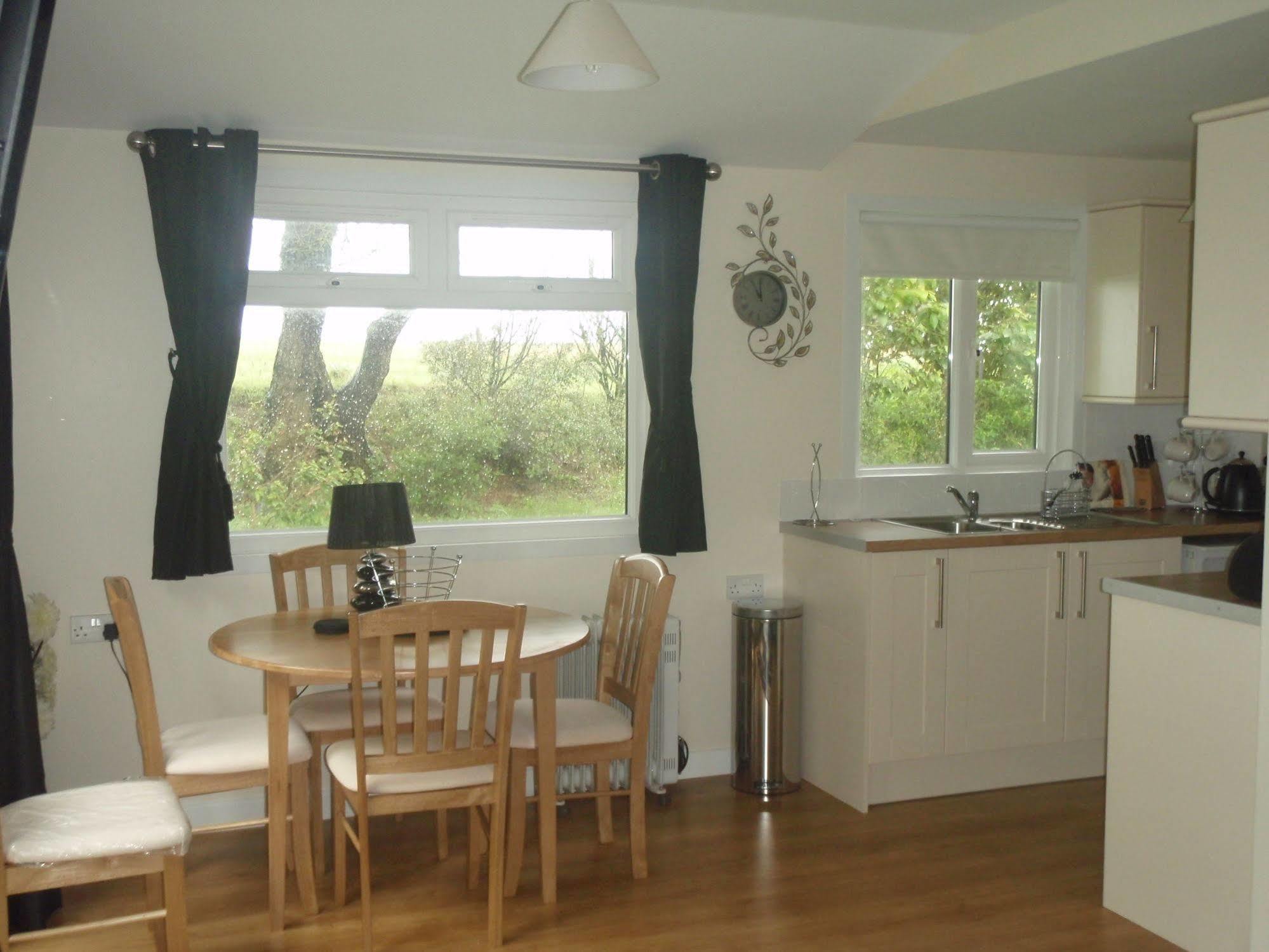 Atlantic Bays Holiday Park Padstow Bagian luar foto