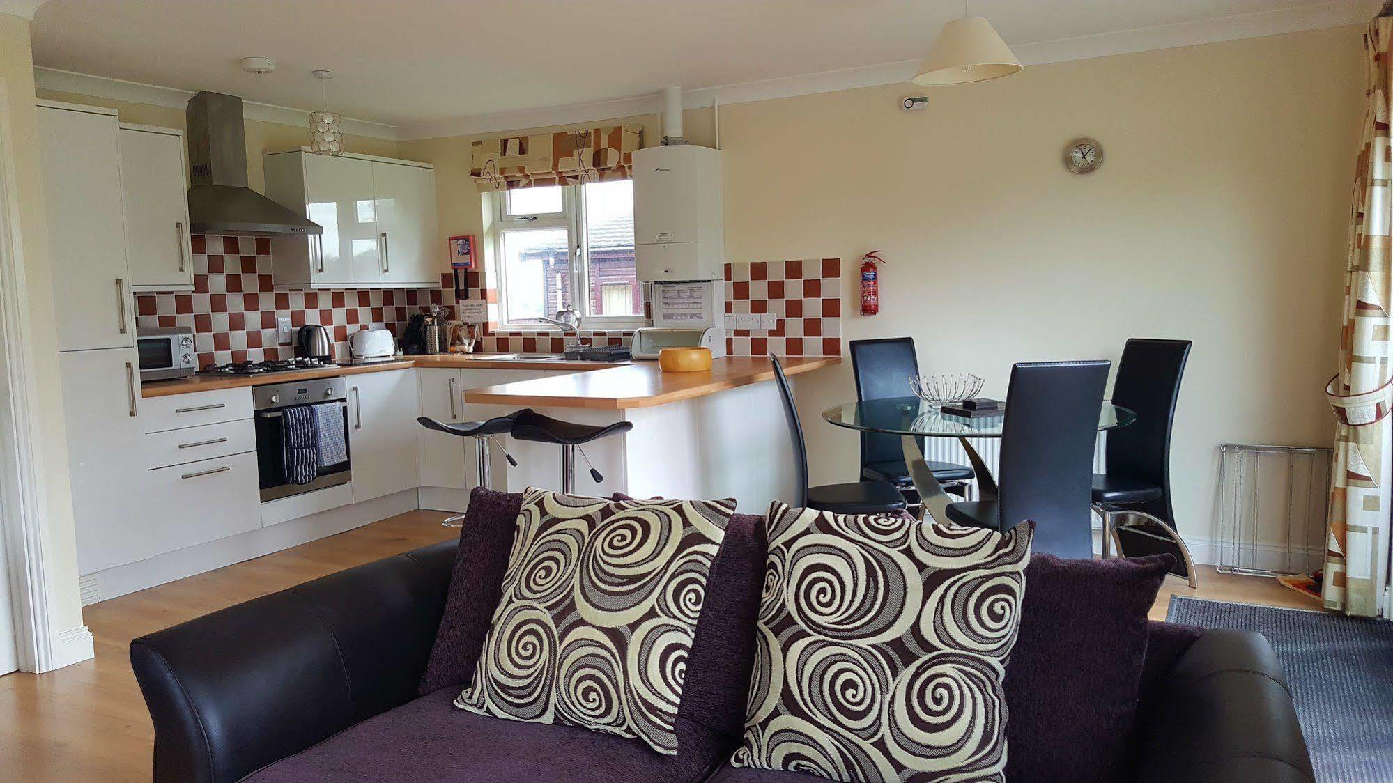 Atlantic Bays Holiday Park Padstow Bagian luar foto