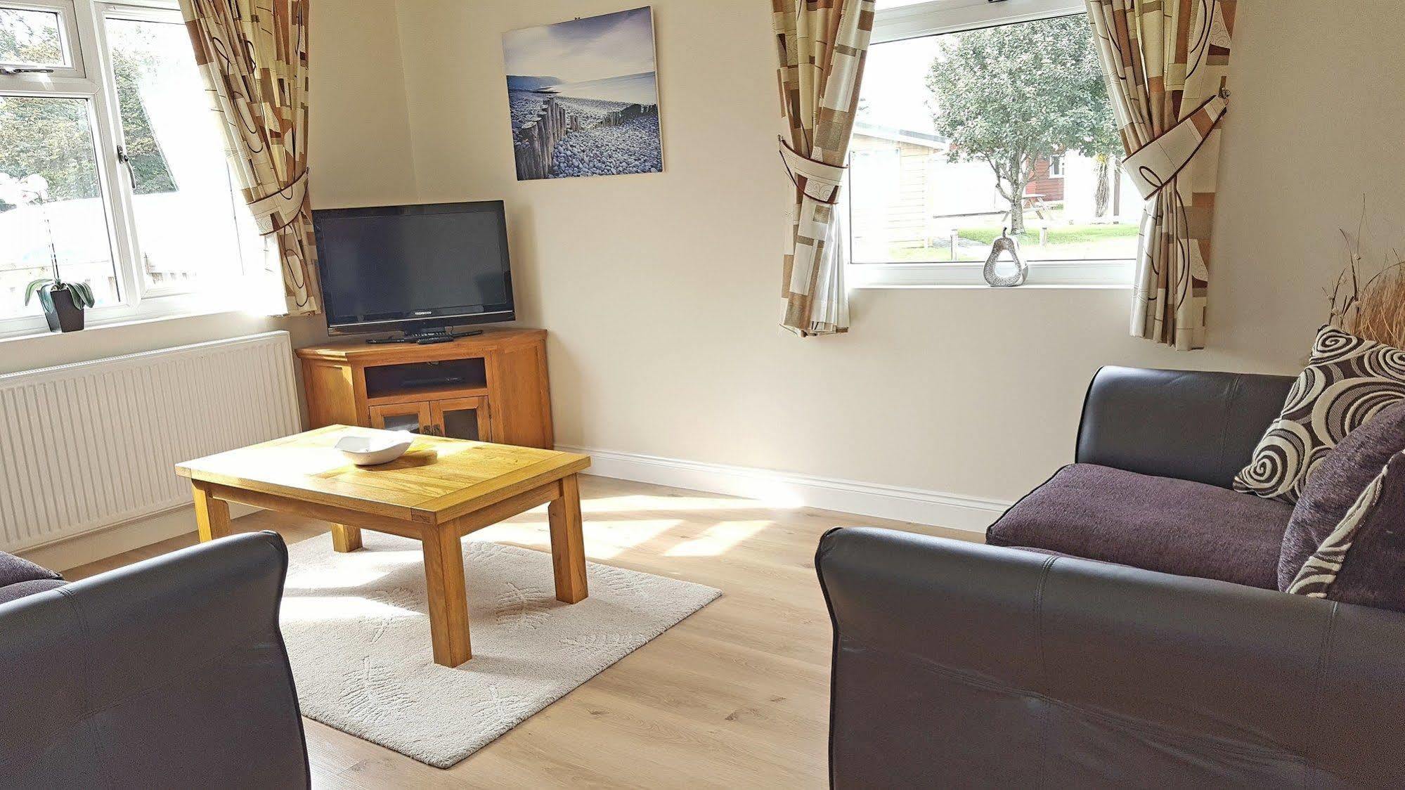 Atlantic Bays Holiday Park Padstow Bagian luar foto