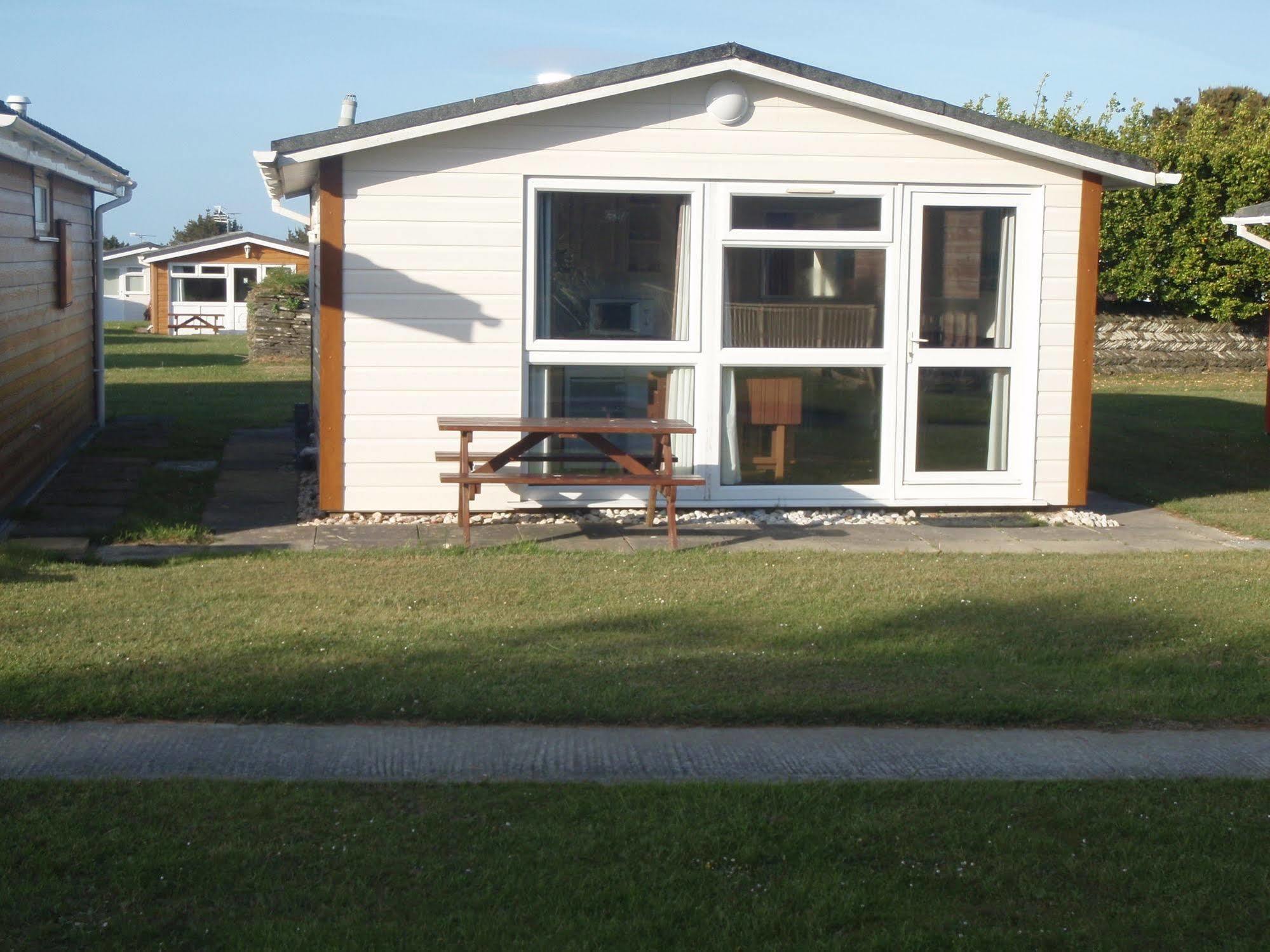 Atlantic Bays Holiday Park Padstow Bagian luar foto